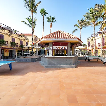 Maspalomas Oasis Club Aparthotel 2*