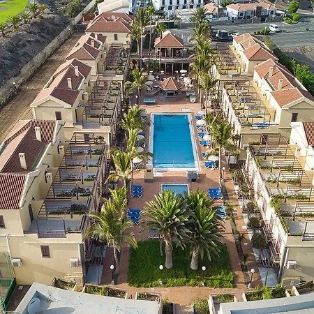 Lägenhetshotell Oasis Club 2*