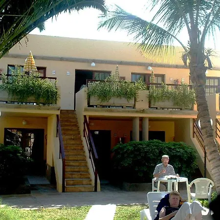 Aparthotel Oasis Club 2*