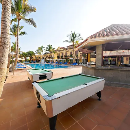 Oasis Club 2*