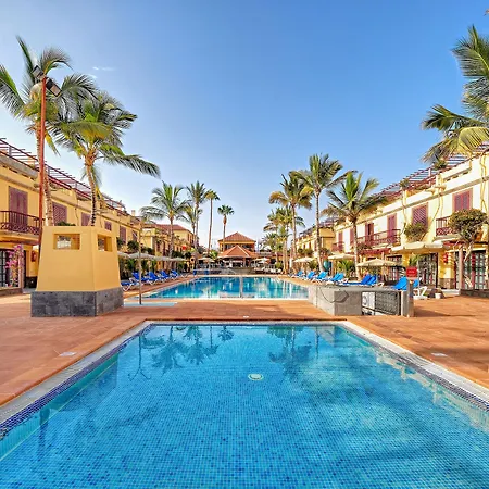 Apartahotel Oasis Club